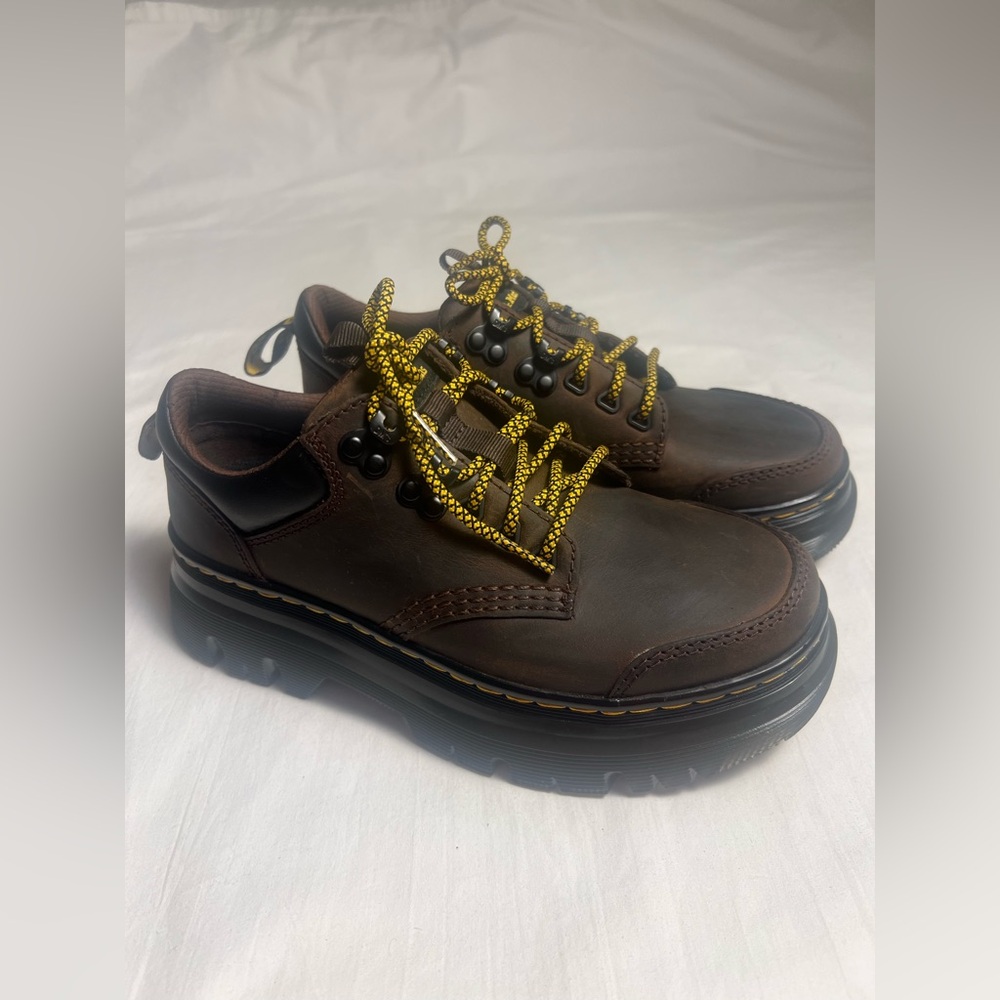 Dr. Martens Tarik Lo Leather Utility Shoes Dark Brown Size 6 Ladies 5 Men NWOB - Picture 6 of 13